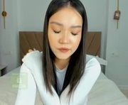 aya_blush is a 18 year old female webcam sex model.