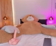 sofiacortez is a 20 year old female webcam sex model.