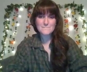rosie_woods is a 30 year old female webcam sex model.