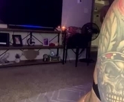 lalo112233vaz is a  year old couple webcam sex model.