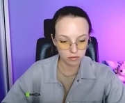alexa_night_ is a  year old female webcam sex model.