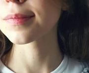 cutemayana is a 18 year old female webcam sex model.