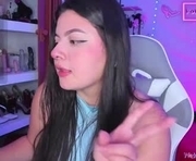 _alukah__ is a  year old female webcam sex model.