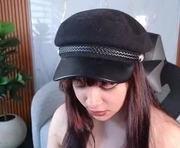 mavis_vamp is a 18 year old female webcam sex model.