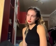 huongbaldinger is a 18 year old female webcam sex model.