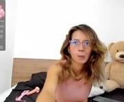 zorravioleta is a  year old female webcam sex model.