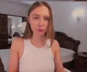 charlottawells is a 28 year old female webcam sex model.