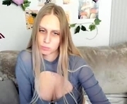 awrieel is a  year old female webcam sex model.