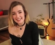 bananya_kitty is a 26 year old female webcam sex model.