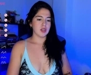 renatajones7 is a 25 year old female webcam sex model.