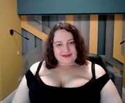 gwenhoward is a 30 year old female webcam sex model.