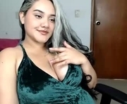 thina_9212 is a 27 year old female webcam sex model.