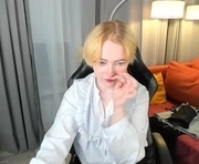 _killy_ is a 18 year old female webcam sex model.