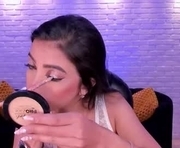 valeriavelvet is a 21 year old female webcam sex model.