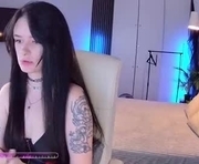 mila_nox is a 19 year old female webcam sex model.