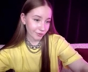 sindiwatsoon is a 21 year old female webcam sex model.