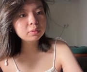 hola_sunflower is a 24 year old female webcam sex model.