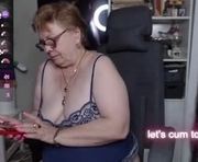 sexylynette4u is a 99 year old female webcam sex model.