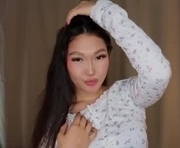 bonnysteinhaus is a 18 year old female webcam sex model.