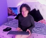 coralandocean is a 20 year old couple webcam sex model.