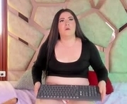 scarletqueen18 is a  year old female webcam sex model.