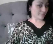 mikyloveu is a 28 year old female webcam sex model.