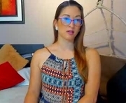 lara_martin is a 34 year old female webcam sex model.