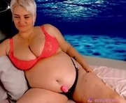 _legenda_ is a 99 year old female webcam sex model.