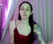 niaellis is a 21 year old female webcam sex model.