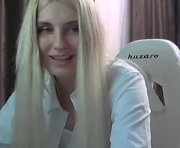 camillecharm is a 19 year old female webcam sex model.