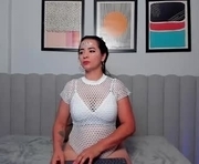 zoethompsons is a  year old female webcam sex model.