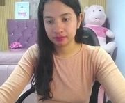 irina_evans_s1 is a 20 year old female webcam sex model.