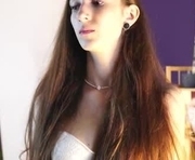 lornafletcher is a 19 year old female webcam sex model.