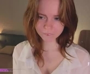jullietebliss is a 18 year old female webcam sex model.