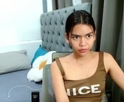 zeethefucker69 is a 22 year old shemale webcam sex model.