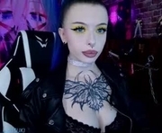 aurora_natsuki is a 21 year old couple webcam sex model.