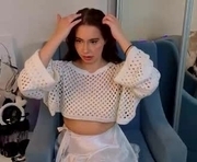odiliaedge is a  year old female webcam sex model.