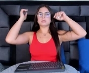mia_fox3 is a 21 year old female webcam sex model.