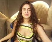 dany_r_ is a 20 year old female webcam sex model.