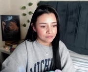 merilynwhithe_ is a  year old female webcam sex model.
