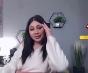 bellaxnova is a 21 year old female webcam sex model.