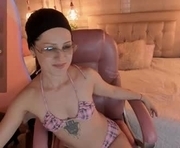 lilith_84 is a  year old female webcam sex model.