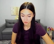 julia_laurent is a 21 year old female webcam sex model.