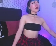 _blue_berry1 is a 20 year old female webcam sex model.