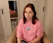 soda_love is a 18 year old female webcam sex model.