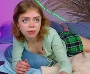 cuttieva is a 18 year old female webcam sex model.