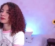 red_velvett0 is a  year old female webcam sex model.