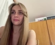 vampymary is a 35 year old female webcam sex model.
