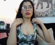 miiakitty is a 18 year old female webcam sex model.