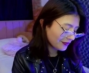 isa_bunny18 is a 18 year old female webcam sex model.